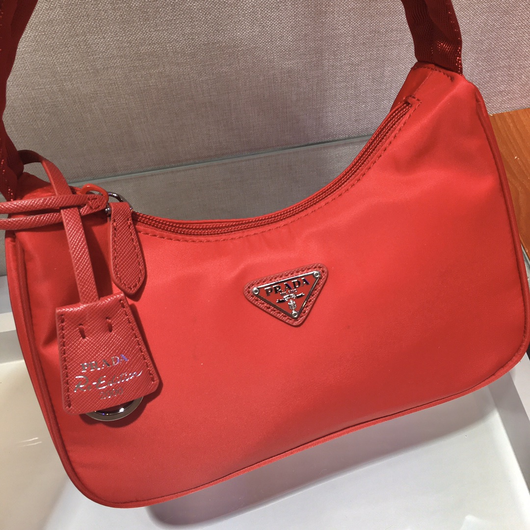 Prada Mini Re Nylon Re Edition 2000 Hobo Bag Handbag Red 1NE515